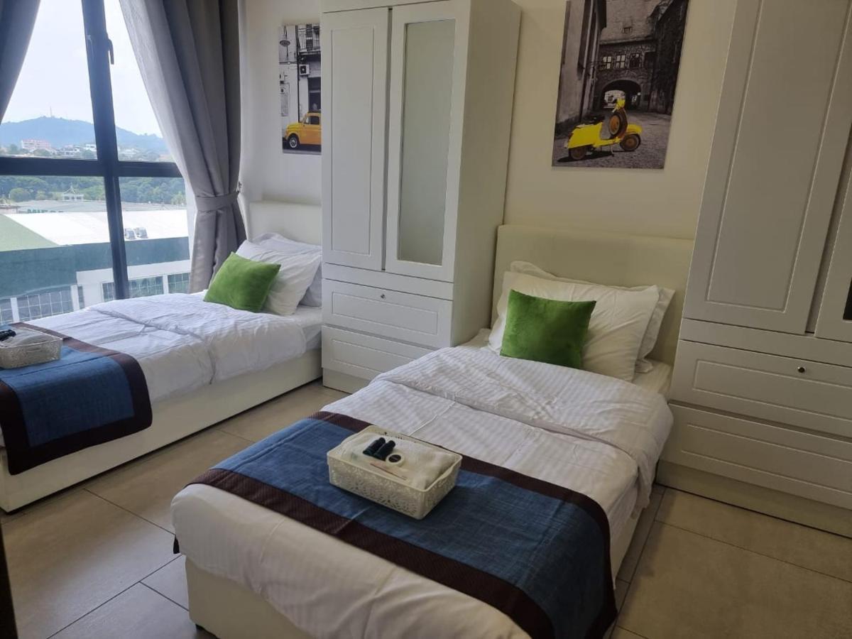 Mines Astetica Lake View Condo Seri Kembangan V1 Екстер'єр фото